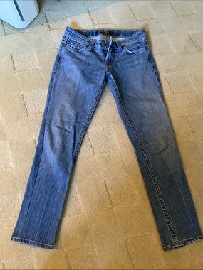Raven Denim Women's Straight-Leg Jeans in Medium Blue Wash